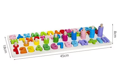 Drewniane puzzle z alfabetem i cyframi