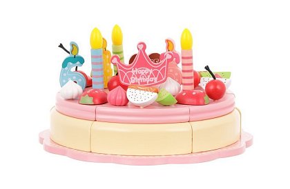 Drewniany tort urodzinowy – kreatywny zestaw