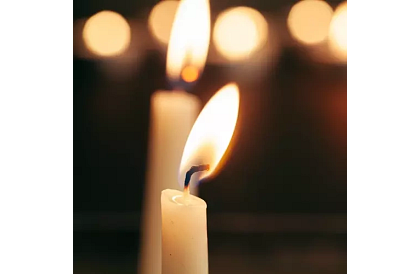 Biała stożkowa świeca 24,5x2,3 cm – zestaw 40 szt.