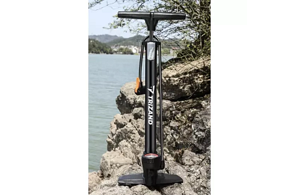 Pompa rowerowa 16 BAR / 230 PSI – z manometrem