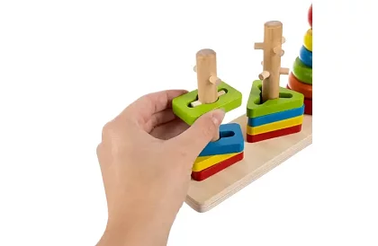 Drewniane układanki dla dzieci – sorter kształtów