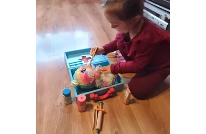 Lekarski zestaw dla dzieci z akcesoriami – mały doktor