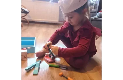 Lekarski zestaw dla dzieci z akcesoriami – mały doktor