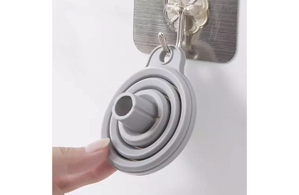 Uniwersalny składany lejek silikonowy