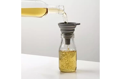 Uniwersalny składany lejek silikonowy