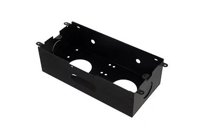 Wbudowane gniazdo wysuwane 3× 220 V – czarne