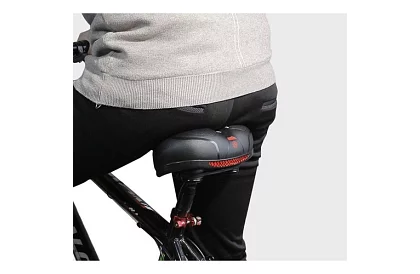 Siodełko rowerowe ACTIVE z wentylacją i wodoodpornym pokryciem