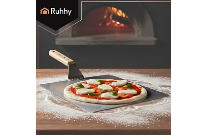 Stalowa łopata do pizzy z drewnianą rączką