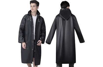 Silna czarna oversize peleryna