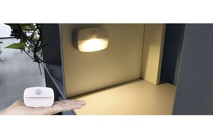 LED bezprzewodowe światło z czujnikiem ruchu