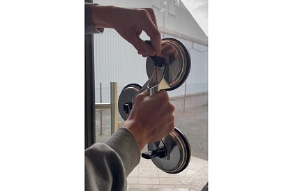 Potrójna przyssawka próżniowa 3×120 mm – bezpieczne podnoszenie do 150 kg