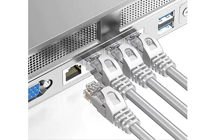 Kabel sieciowy LAN RJ45 do komputerów i urządzeń - 30 metrów