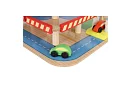 Drewniany parking – garaż dla dzieci