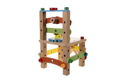 Drewniane krzesło sensoryczne dla dzieci