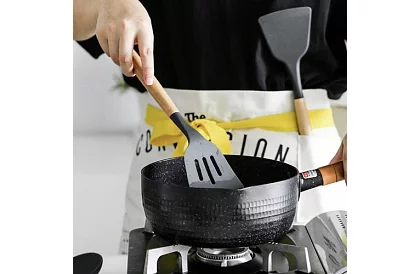 Przybory kuchenne – zestaw 12 szt.