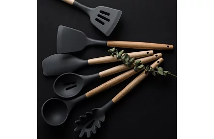 Przybory kuchenne – zestaw 12 szt.