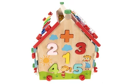 Drewniany edukacyjny domek sensoryczny