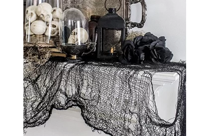 Duża sztuczna pajęczyna na Halloween – 198x76 cm - czarna