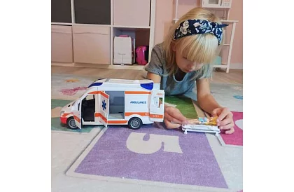 Wóz sanitarny – karetka z sygnalizacją dźwiękową i świetlną