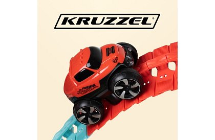 Tor wyścigowy o długości 4,8 metra + samochód