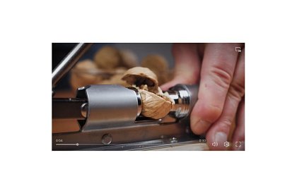 Masivny stalowy łuskacz do orzechów