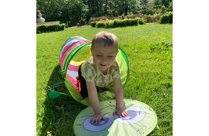 Dziecięcy tunel do wspinaczki – Gąsienica