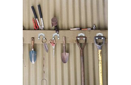 Metalowe wieszaki na narzędzia ogrodowe i warsztatowe – 20 szt.