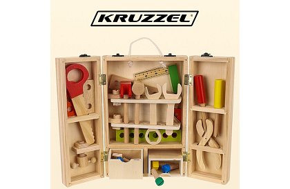 Drewniane narzędzia – zestaw dla dzieci