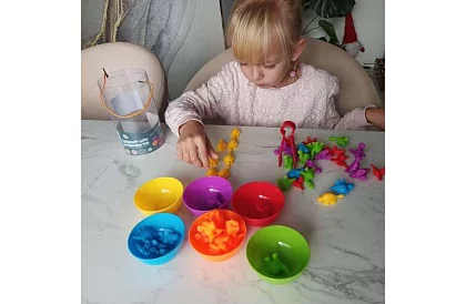 Zestaw dinozaurów do nauki kolorów i liczenia