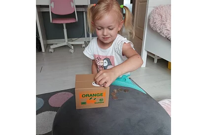 Automatyczna kasa - kotek złodziej monet