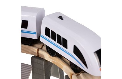 Drewniana kolej - tor kolejowy na baterie 4,8 metra