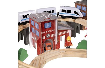 Drewniana kolej - tor kolejowy na baterie 4,8 metra