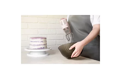 Obrotowy talerz do dekoracji tortów + 3 szpatułki