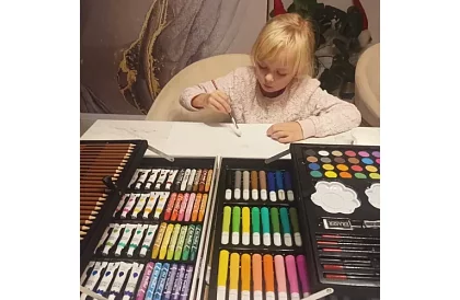 Zestaw dużych farb 144 szt. + walizka