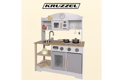 Drewniana kuchnia dla dzieci z akcesoriami