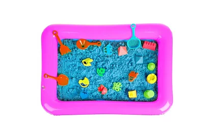 Tekutý kinetyczny piasek 2000 g - foremki i dmuchany piaskownica