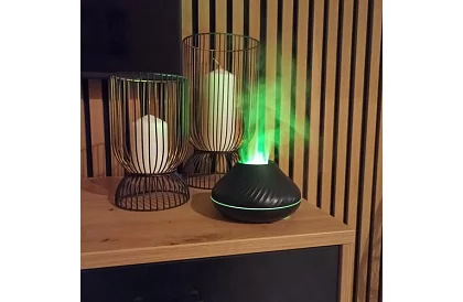 Aromatyczny dyfuzor z efektem płonącego płomienia + 3 olejki aromatyczne