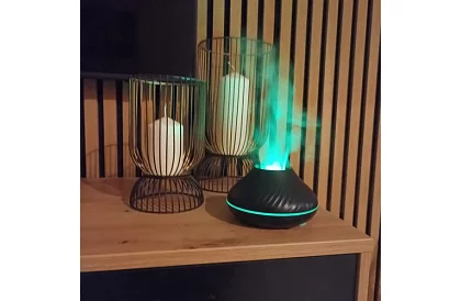 Aromatyczny dyfuzor z efektem płonącego płomienia + 3 olejki aromatyczne