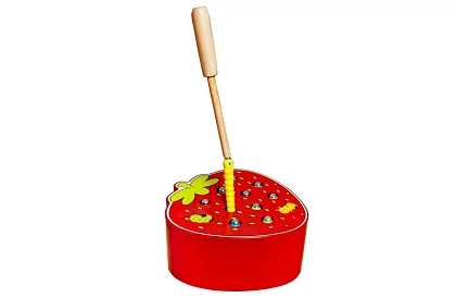 Drewniana gra magnetyczna – truskawka