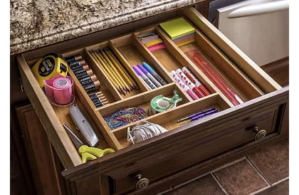 Organizator bambusowy do szuflad – sztućce