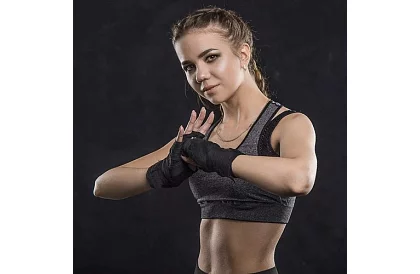 Profi bandaże bokserskie 2 × 4 m – czarne