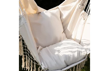 Zawieszona huśtawka + 2 poduszki - beżowe