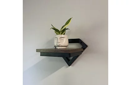 Ścienna industrialna półka